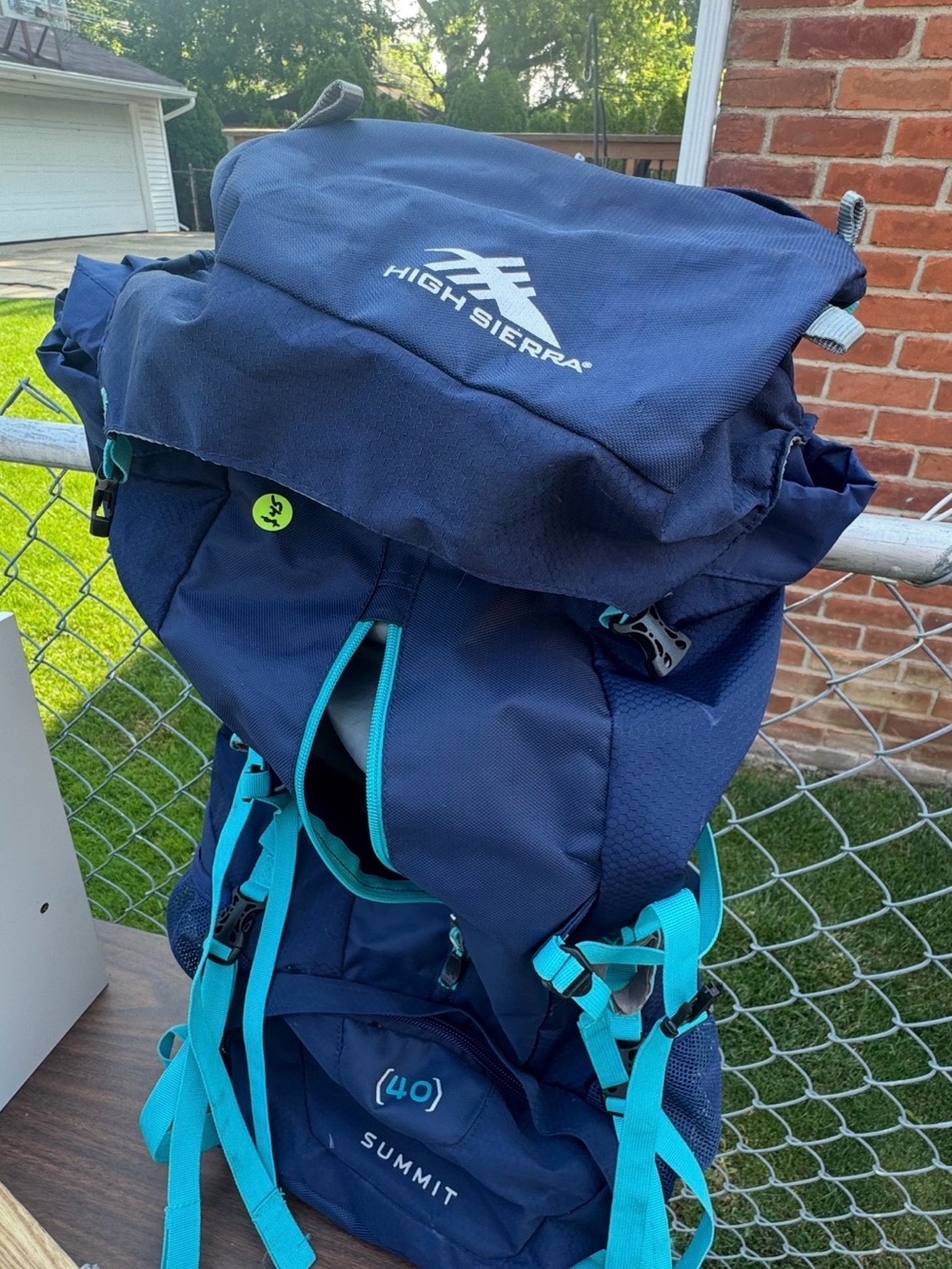 High Sierra True Navy/Tropic Teal Women's Explorer 50L Backpack